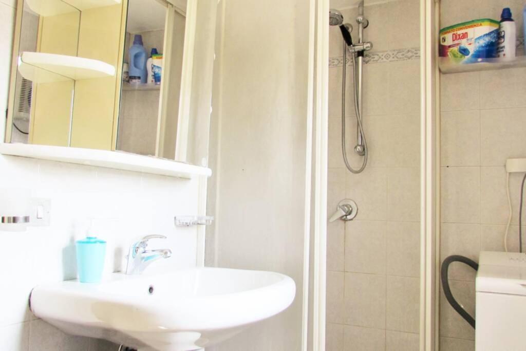 Sky Sunset Apartment มิลาน ภายนอก รูปภาพ